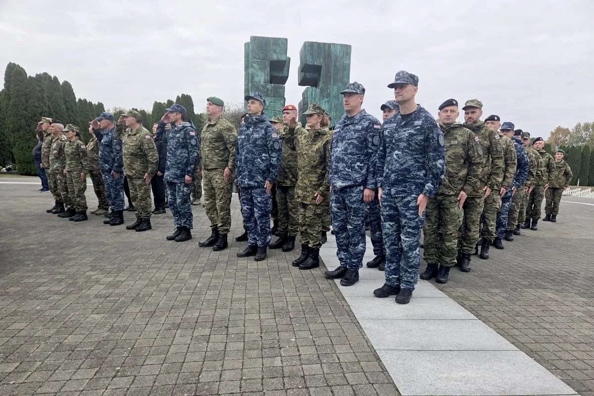 Hrvatska uvodi obavezni vojni rok za sve državljane u dijaspori