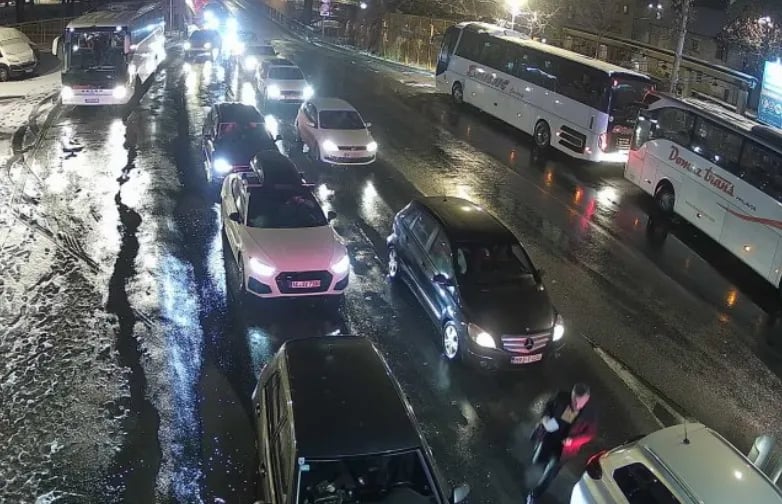 Gužve na granicama: Čekanja i do tri sata na ulazu u Hrvatsku