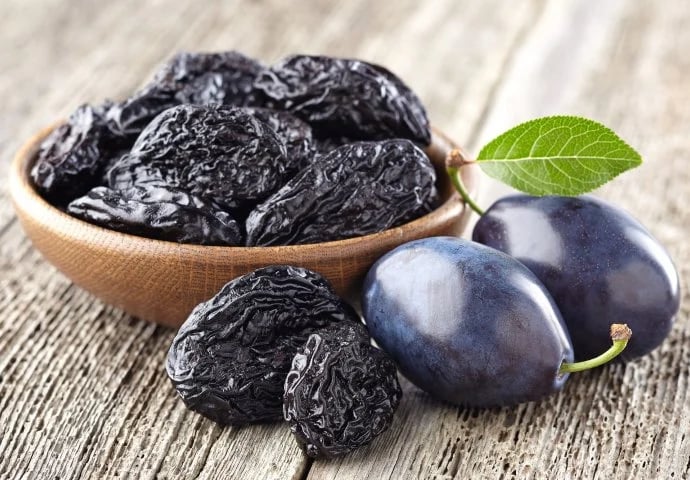 Suhe šljive: Nutritivna snaga za zdravlje i probavu