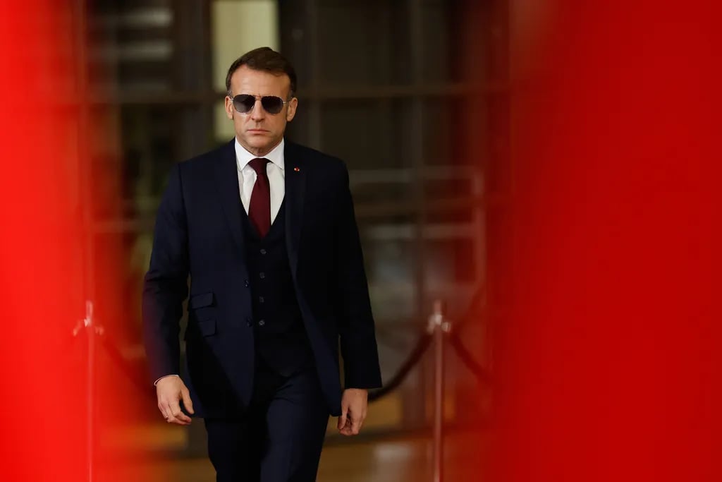 Macron otkriva: Francuska nije bila obaviještena o napadima na Iran, poziva na diplomatsko rješenje