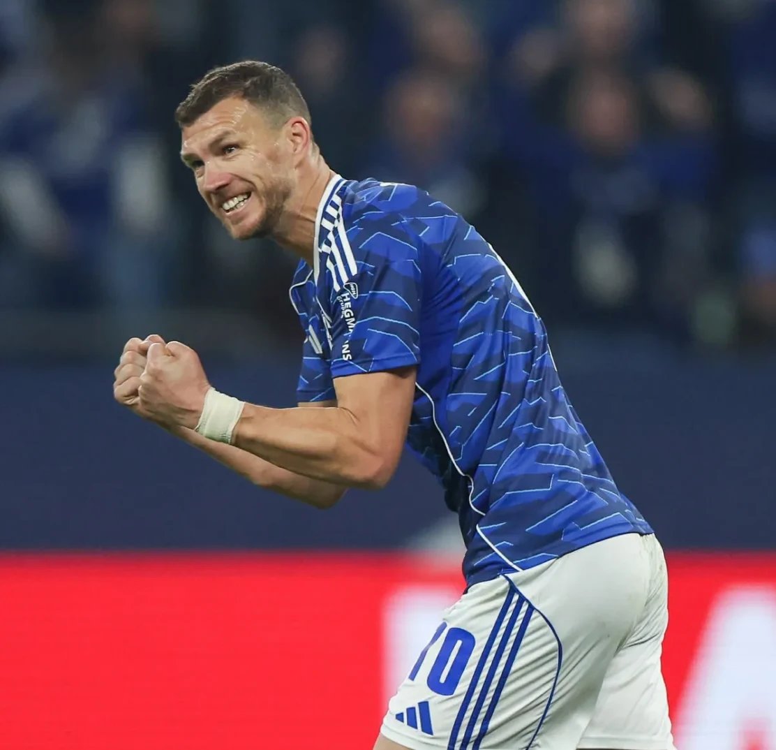 Edin Džeko nezaustavljiv: Šesti gol za Schalke u samo osam mečeva