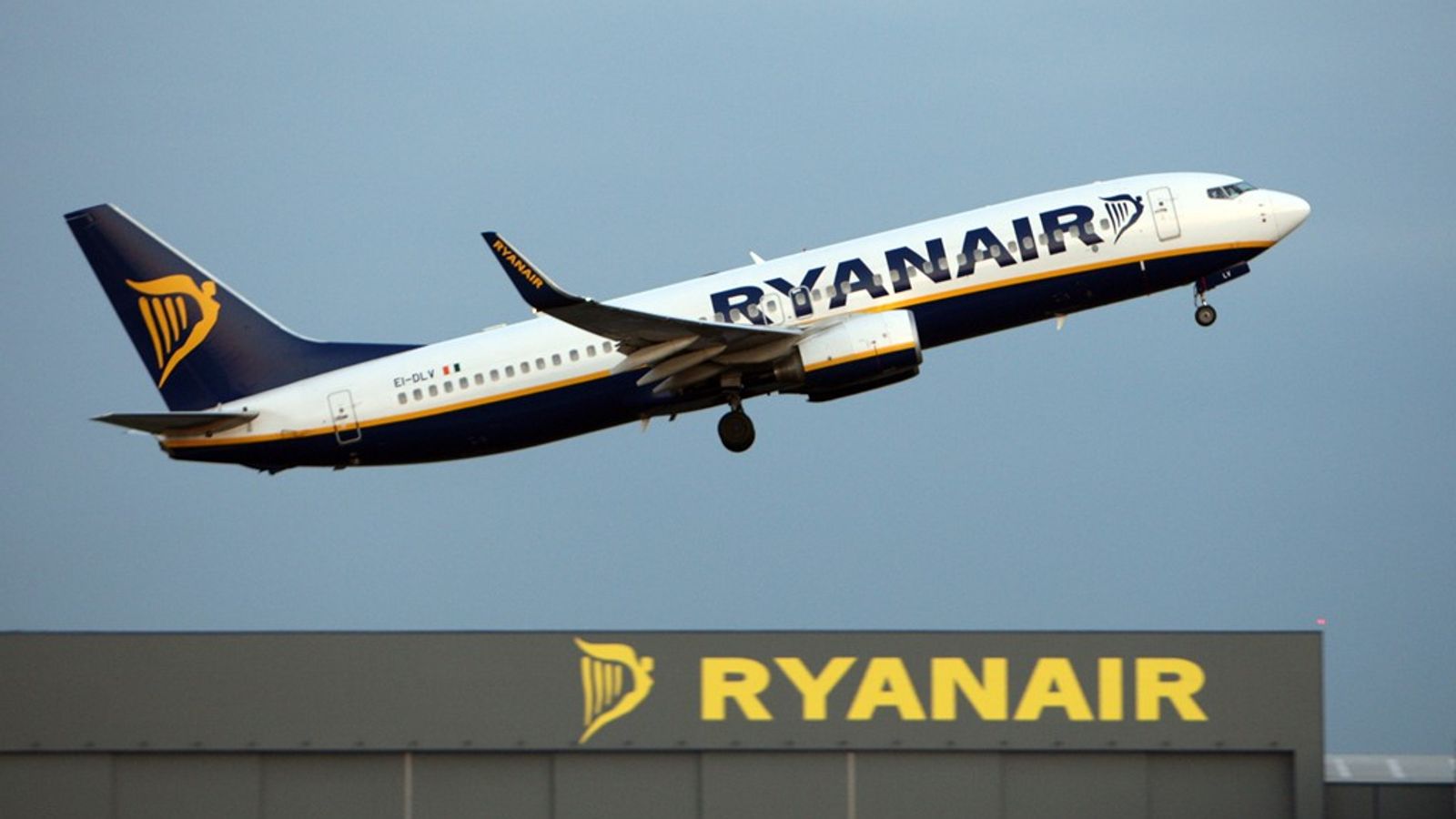 Ryanair značajno povećava broj letova iz Sarajeva: Ove godine čak 11 linija