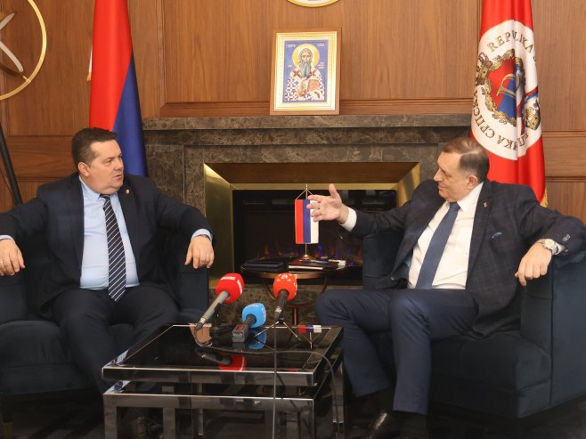 Stevandić na sastanku sa Dodikom: Kako je prešao granicu BiH, a nije uhapšen?