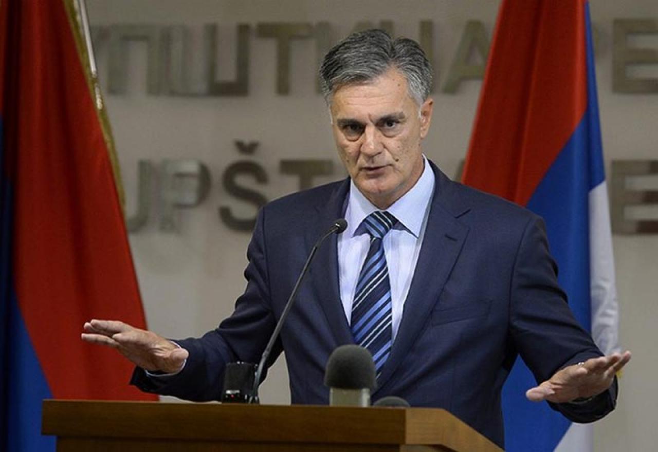 Oštra reakcija iz RS-a na obraćanje Schmidta