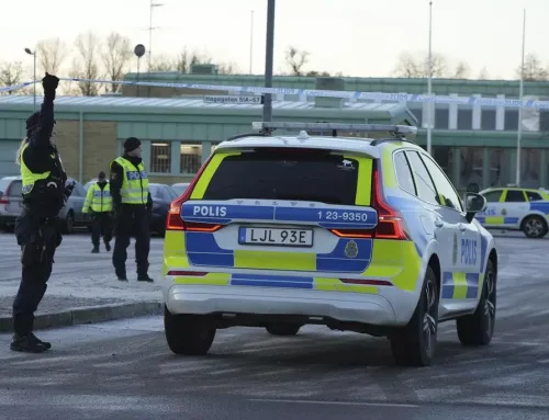 Troje mrtvih u pucnjavi u Uppsali, napadač u bijegu