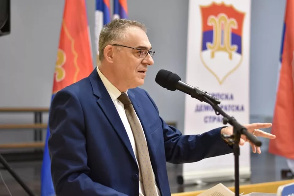 Miličević: Vlada u sjeni spremna za deset dana
