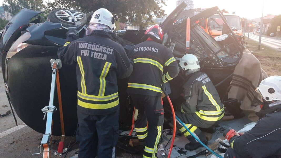 Nakon tragedije u Tuzli, vatrogasci uputili apel vozačima