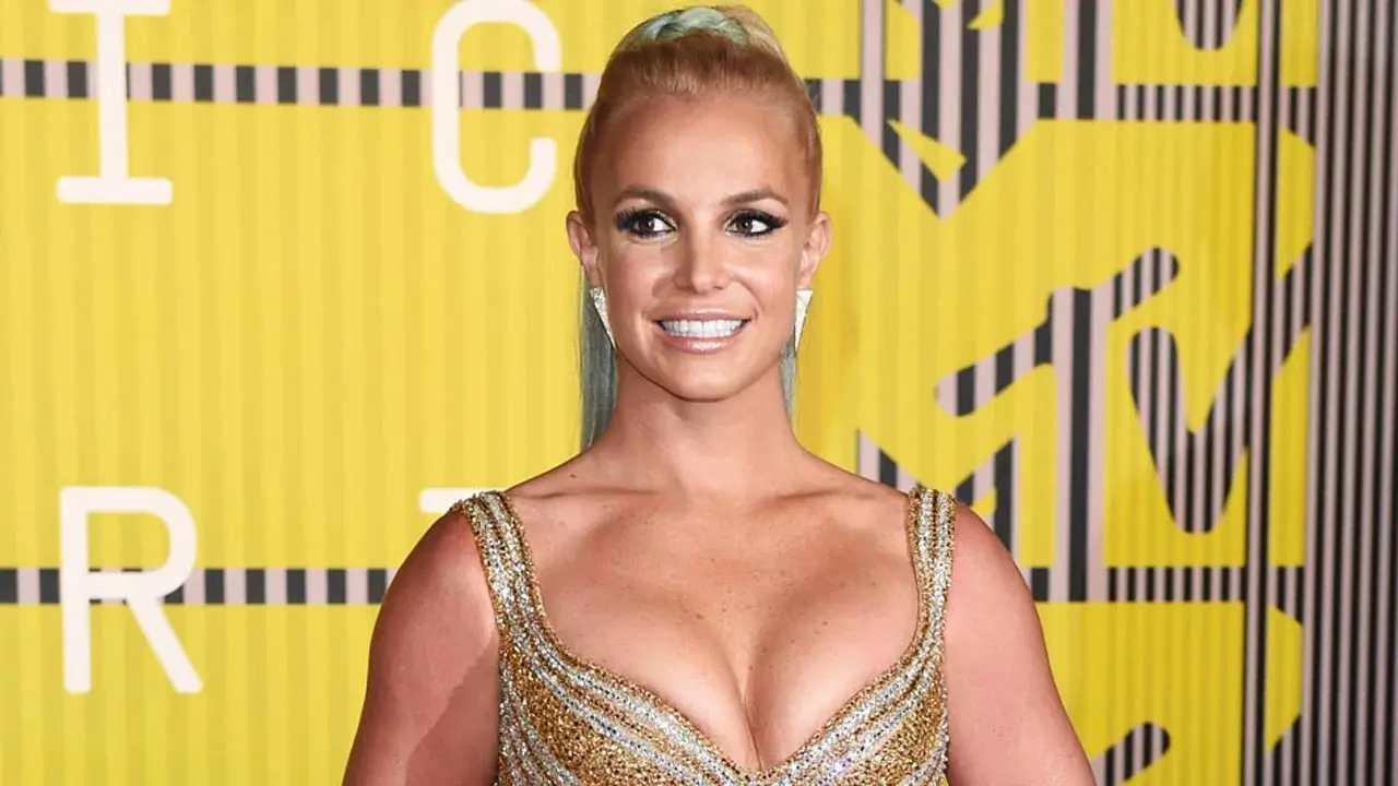 Britney Spears šokira: Objavila fotografiju na kojoj pozira potpuno gola (FOTO)
