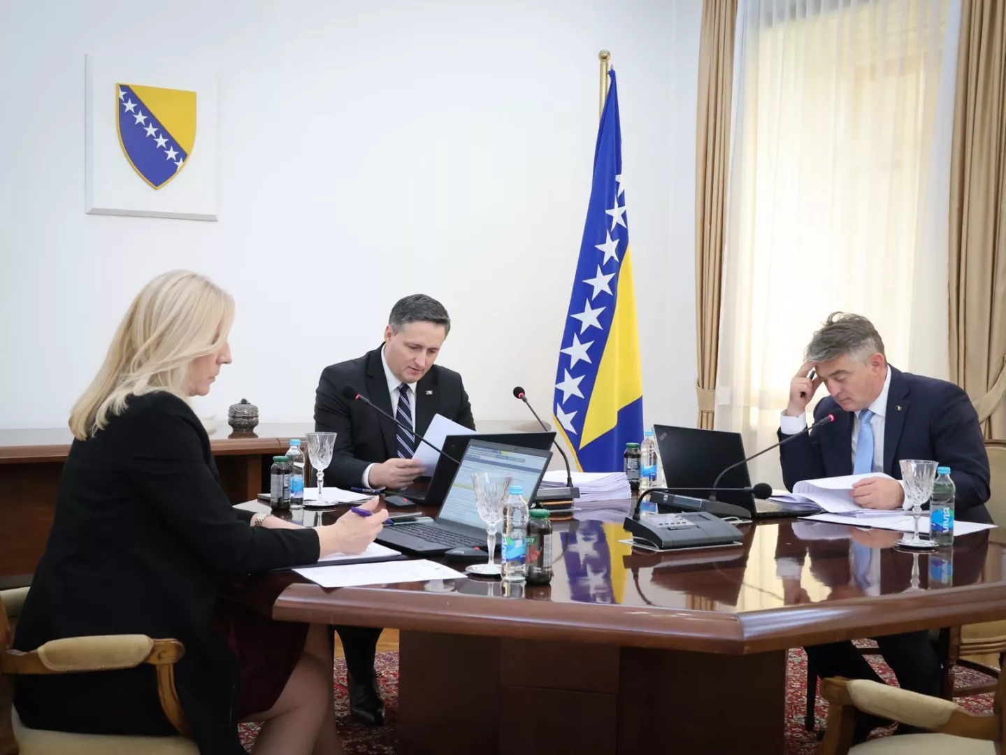 Predsjedništvo BiH sa dva glasa za i jednim protiv usvojilo budžet za 2025. godinu