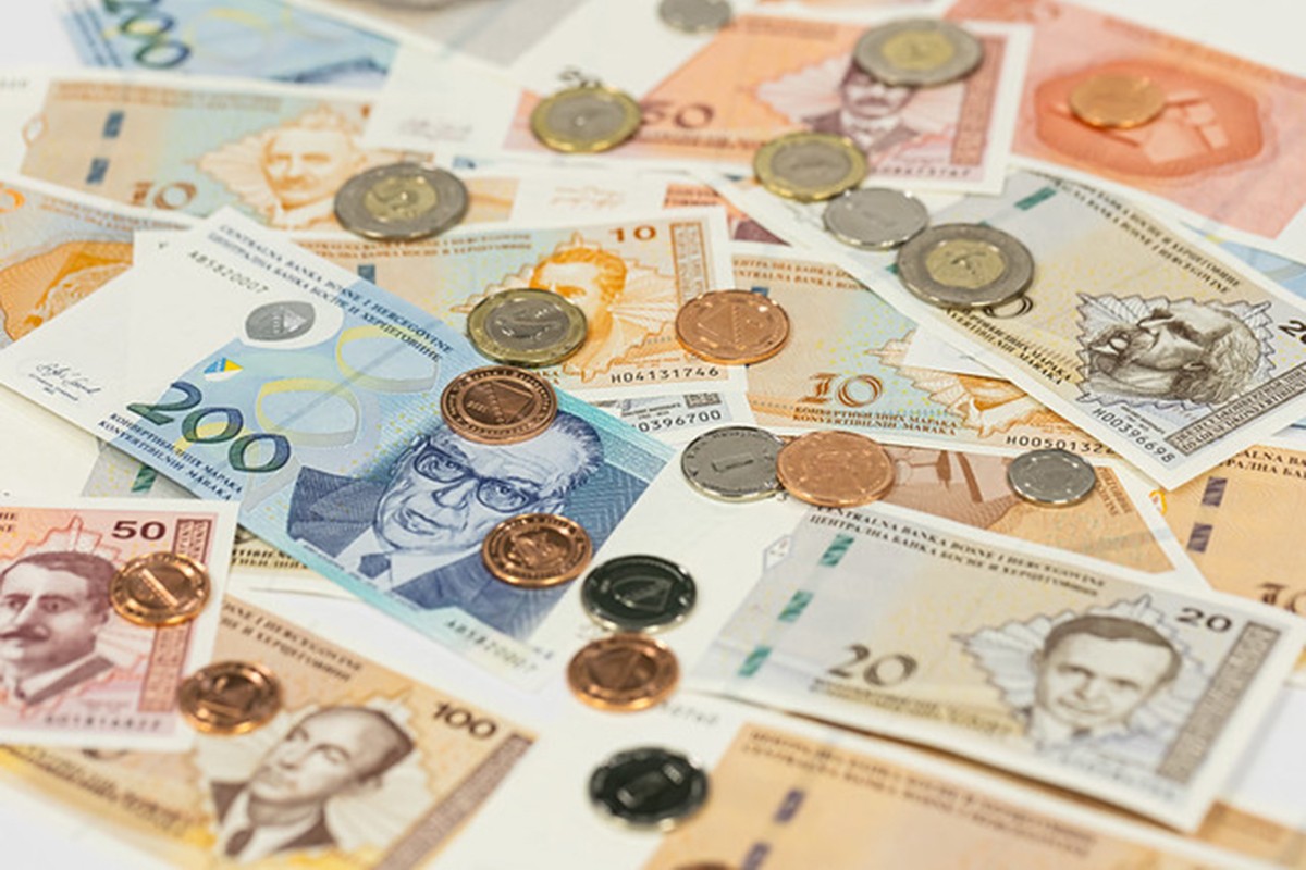 Sutra počinje isplata aprilskih penzija u RS