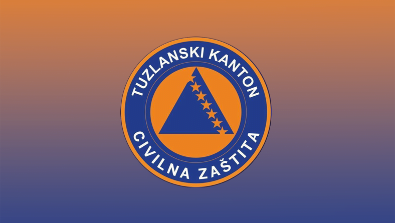 Tri požara u Tuzlanskom kantonu tokom 24 sata Tri požara u Tuzlanskom kantonu tokom 24 sata