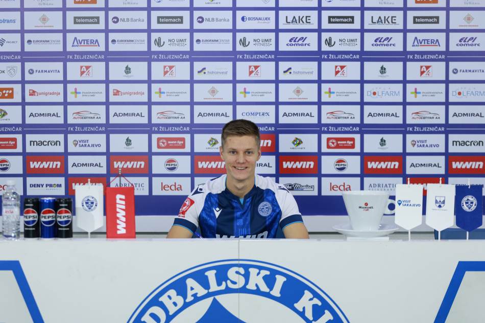 Željezničar predstavio novo pojačanje: Vezni igrač iz Hajduka stiže na Grbavicu