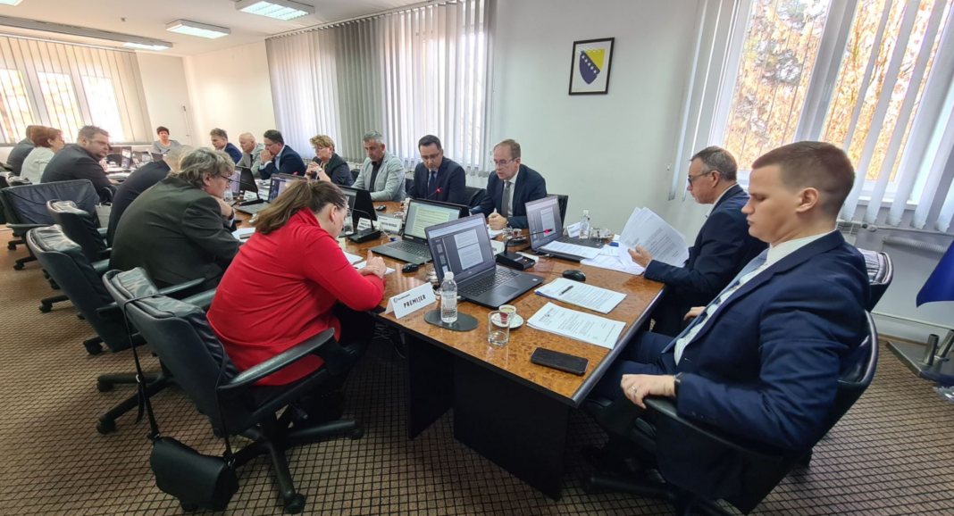 Vlada TK: Refundacija troškova prijevoza za učenike i studente