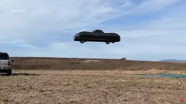 Naredne godine stiže prvi funkcionalni leteći automobil (VIDEO)