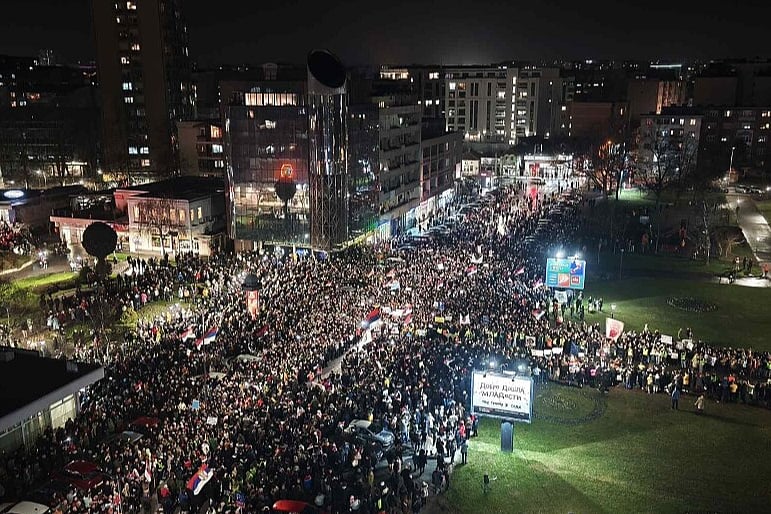 Studenti iz Srbije pješke i biciklima stigli u Kragujevac: Hodali danima zbog protesta