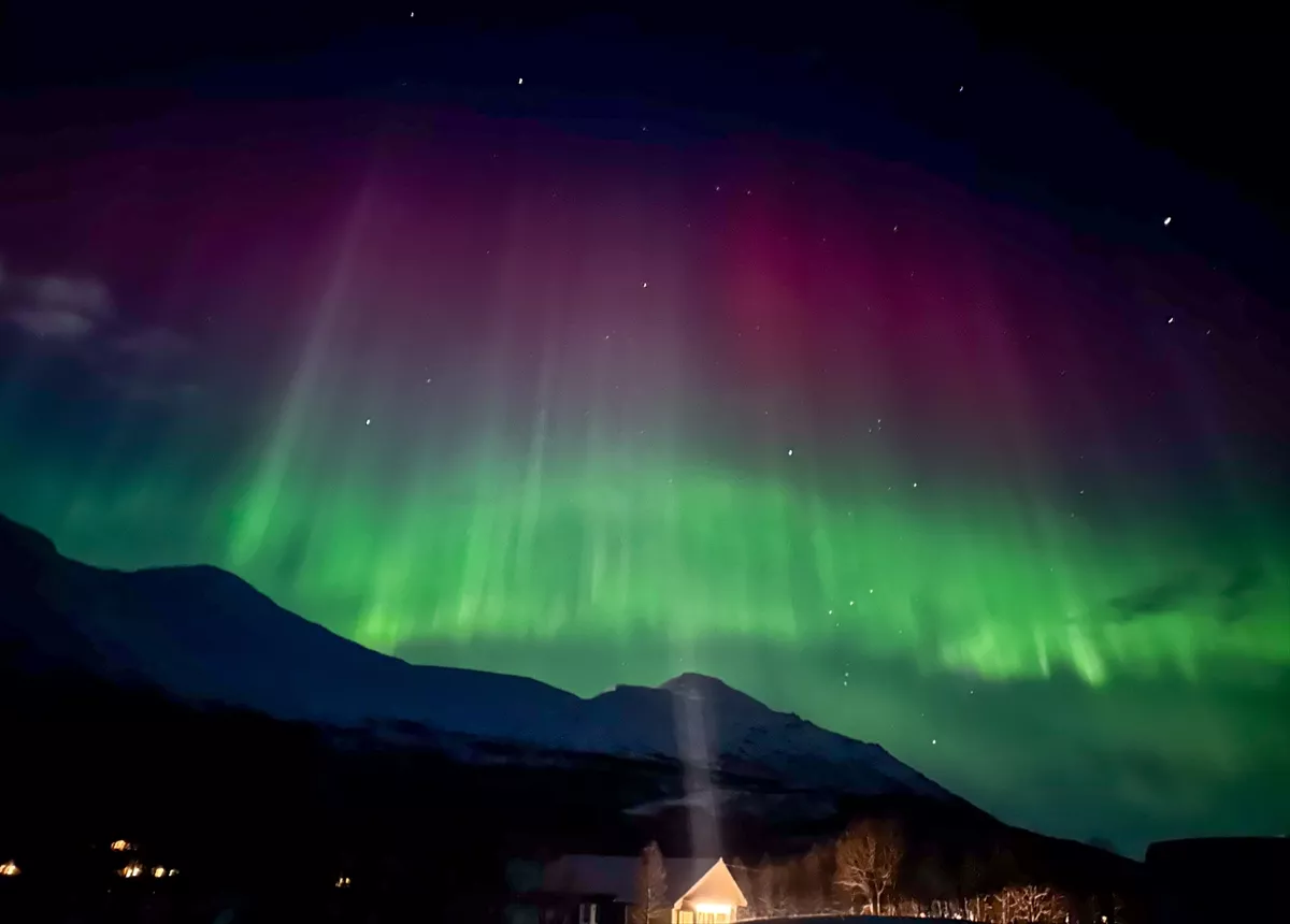 Spektakularna polarna svjetlost oduševila posmatrače u Norveškoj