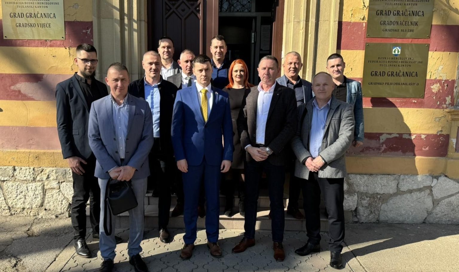 Direktori osnovnih škola na prijemu kod gradonačelnika: razgovori o predstojećim događajima