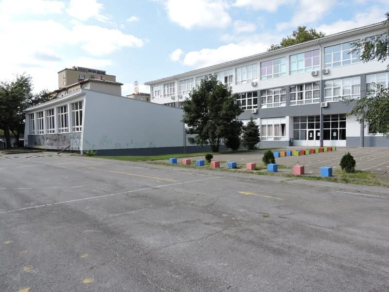 Tuzlanski učenik prijetio vršnjacima, istragu vode policija i Tužilaštvo