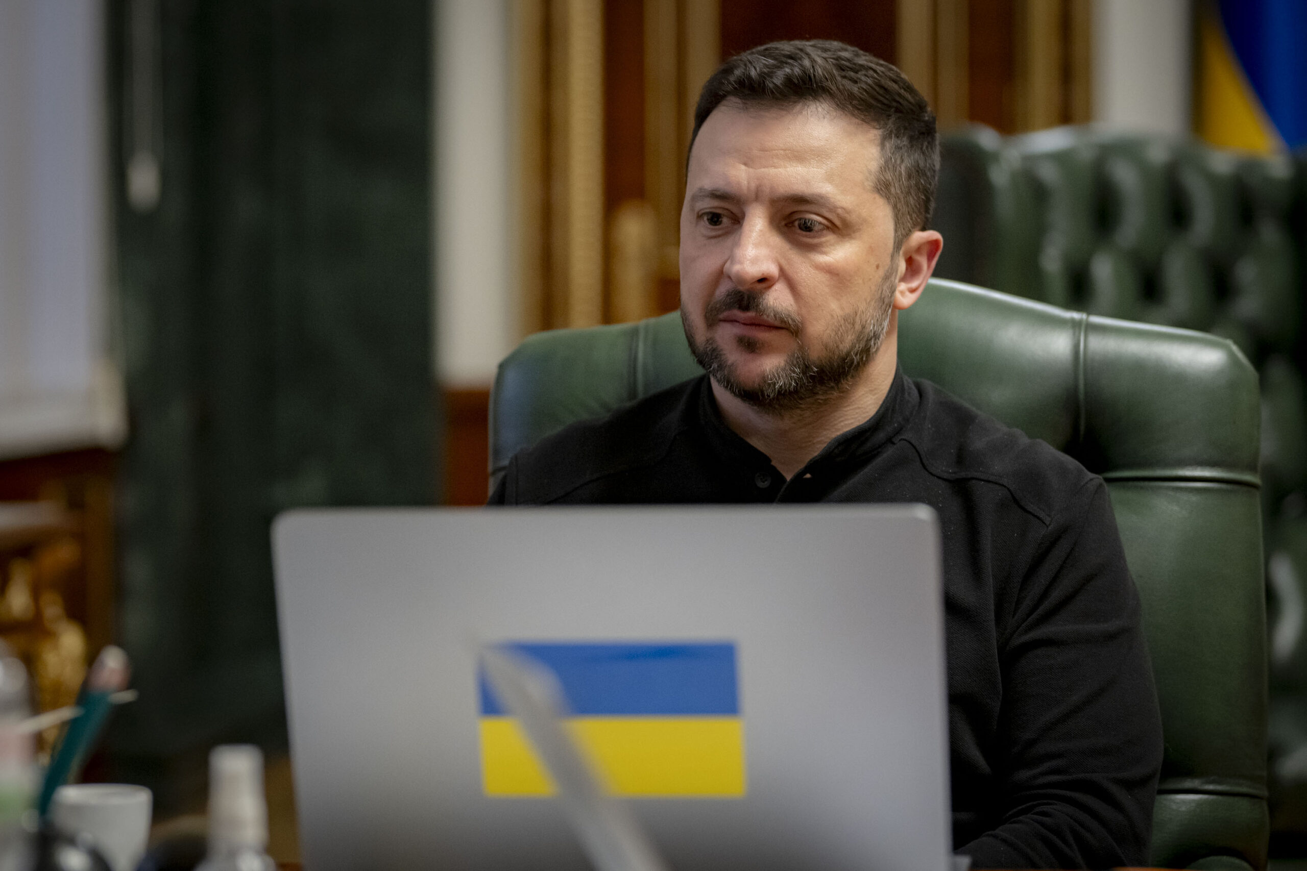 Zelenski: Rusija lansirala preko 400 dronova i 40 raketa na Ukrajinu