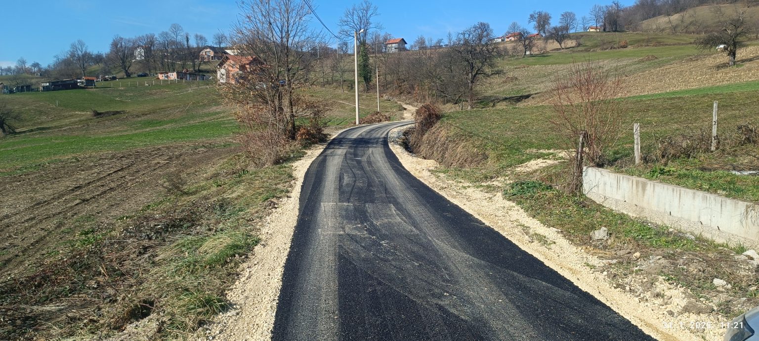 Nastavak radova na asfaltiranju puteva u Gračanici