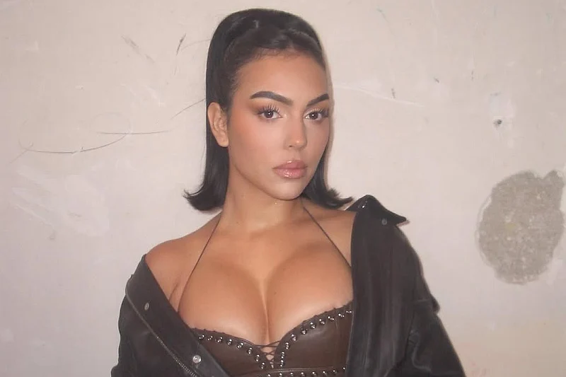 Georgina Rodriguez privukla pažnju na modnoj reviji: Dekolte u prvom planu