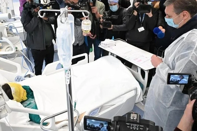 Vučić s 11 kamera obišao povrijeđene iz Makedonije, stigle oštre osude: Koristi tuđu nesreću za promociju