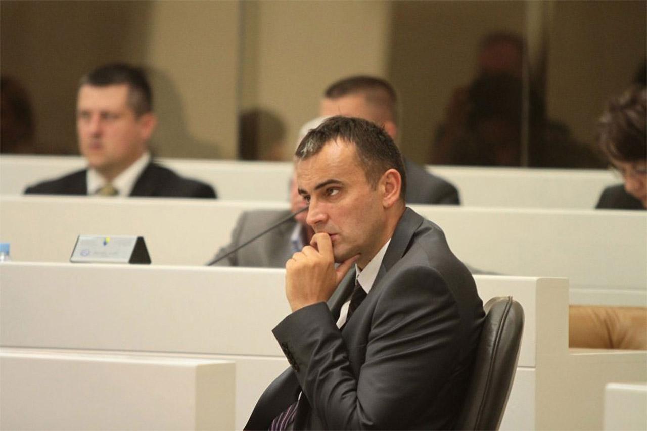 Darko Babalj preuzima ključnu funkciju u Predstavničkom domu: Rotacija na čelu parlamenta počinje 1. aprila