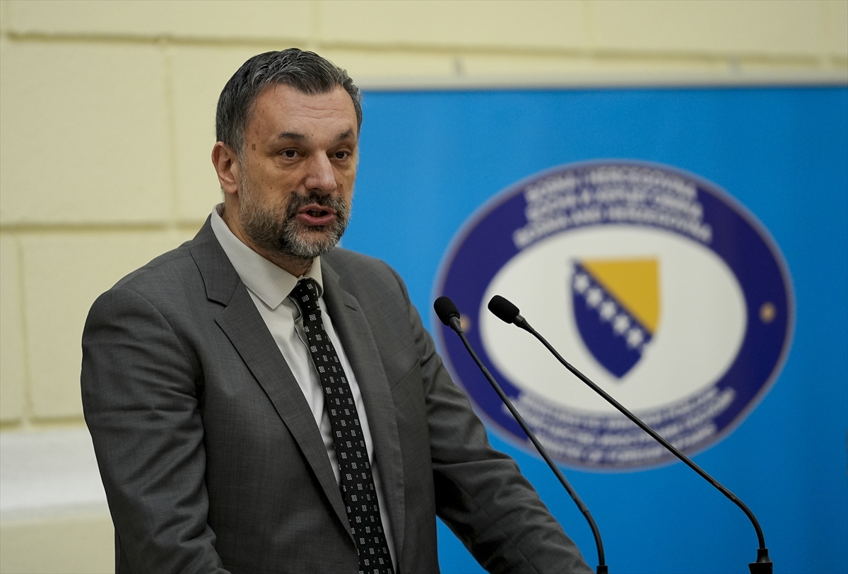 Konaković izbjegao direktan odgovor o potpisu ugovora, ali priznao: “Lobirali smo i lobiramo u SAD”