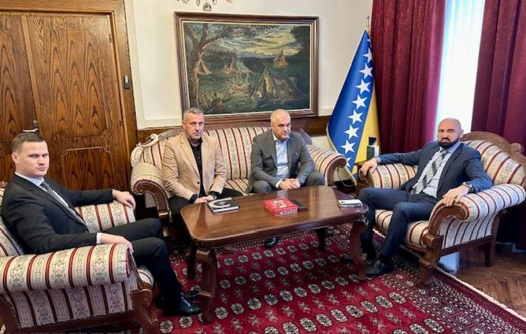Isak i Halilagić: Jačati saradnju i omogućiti brže popunjavanje policijske strukture u TK