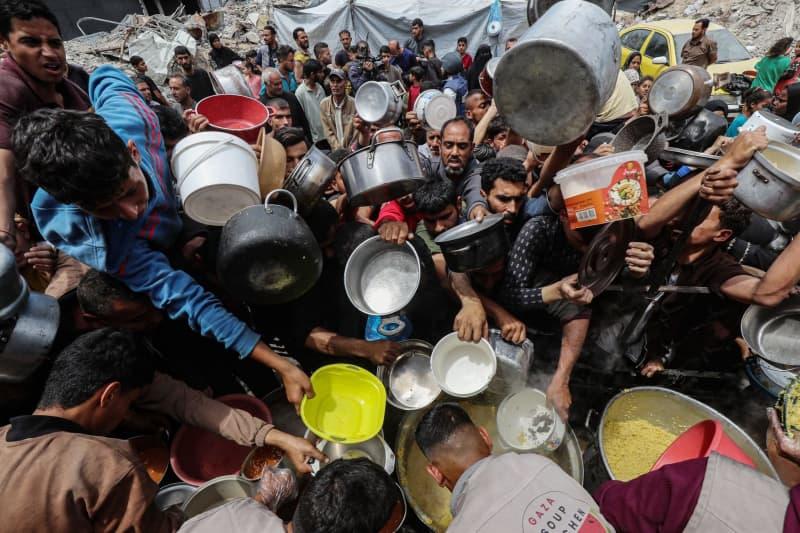 Gaza pred humanitarnim slomom: Crveni polumjesec upozorava na potpuni kolaps