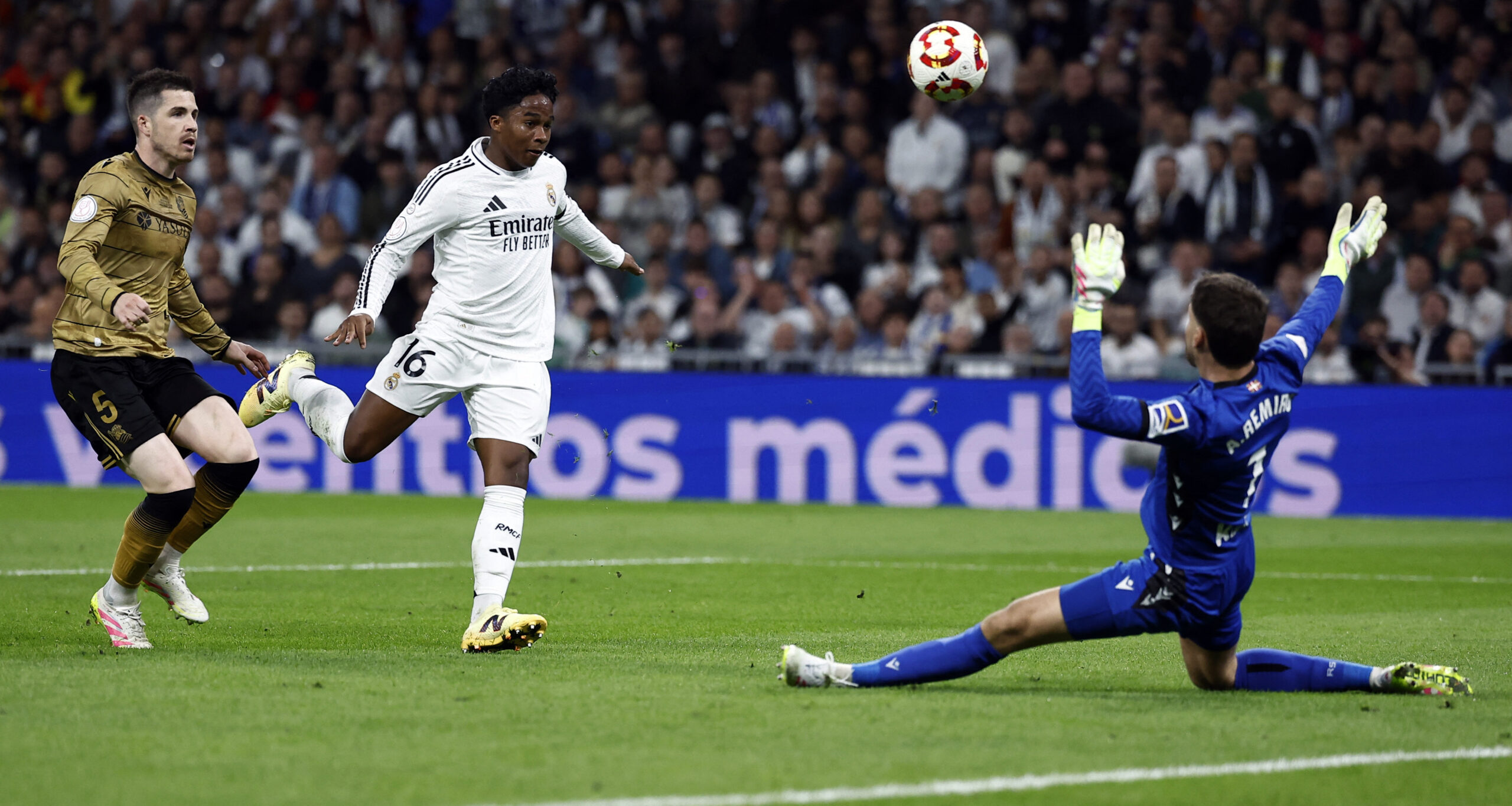 La Liga: Real Madrid dočekuje Valenciju, Barcelona domaćin Betisu