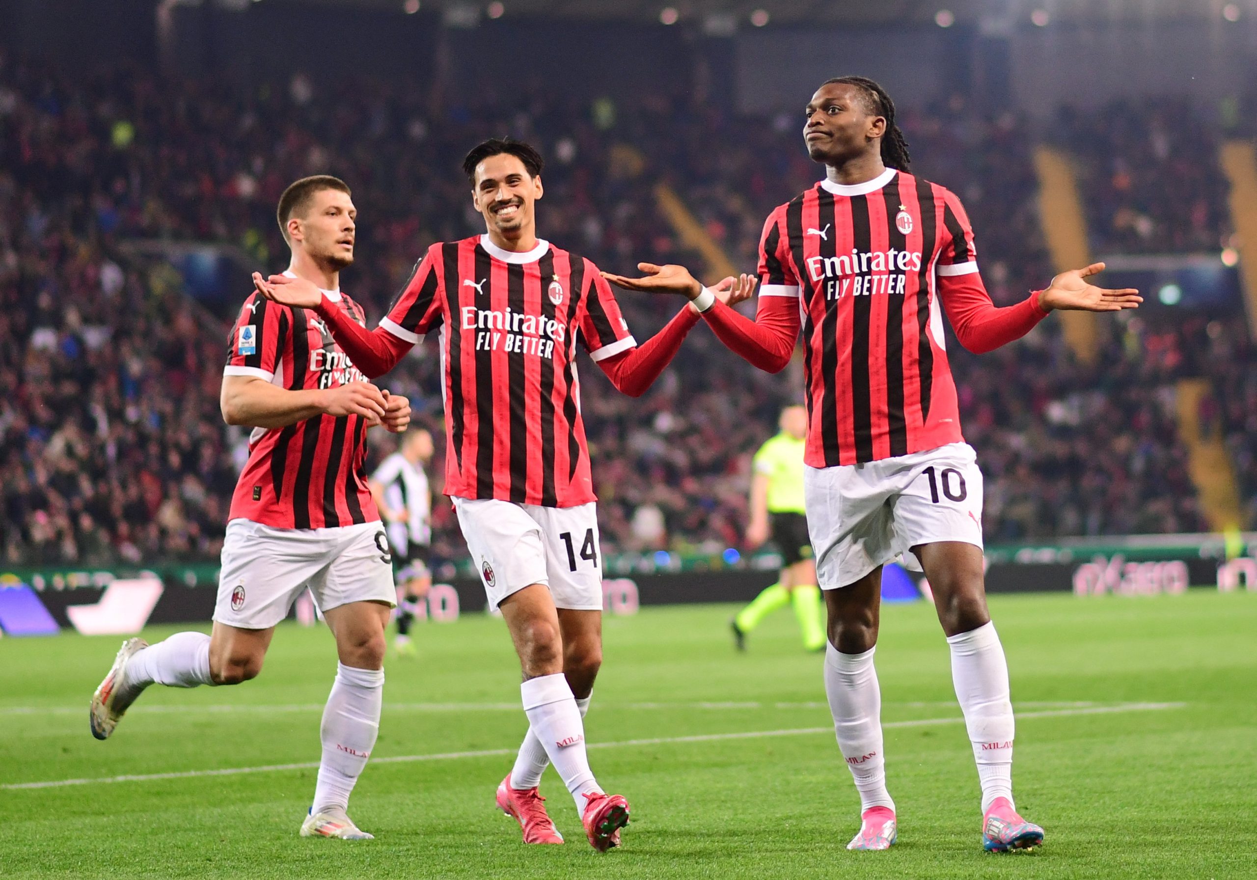 Četiri gola Milana na Friuliju za nastavak evropskog sna