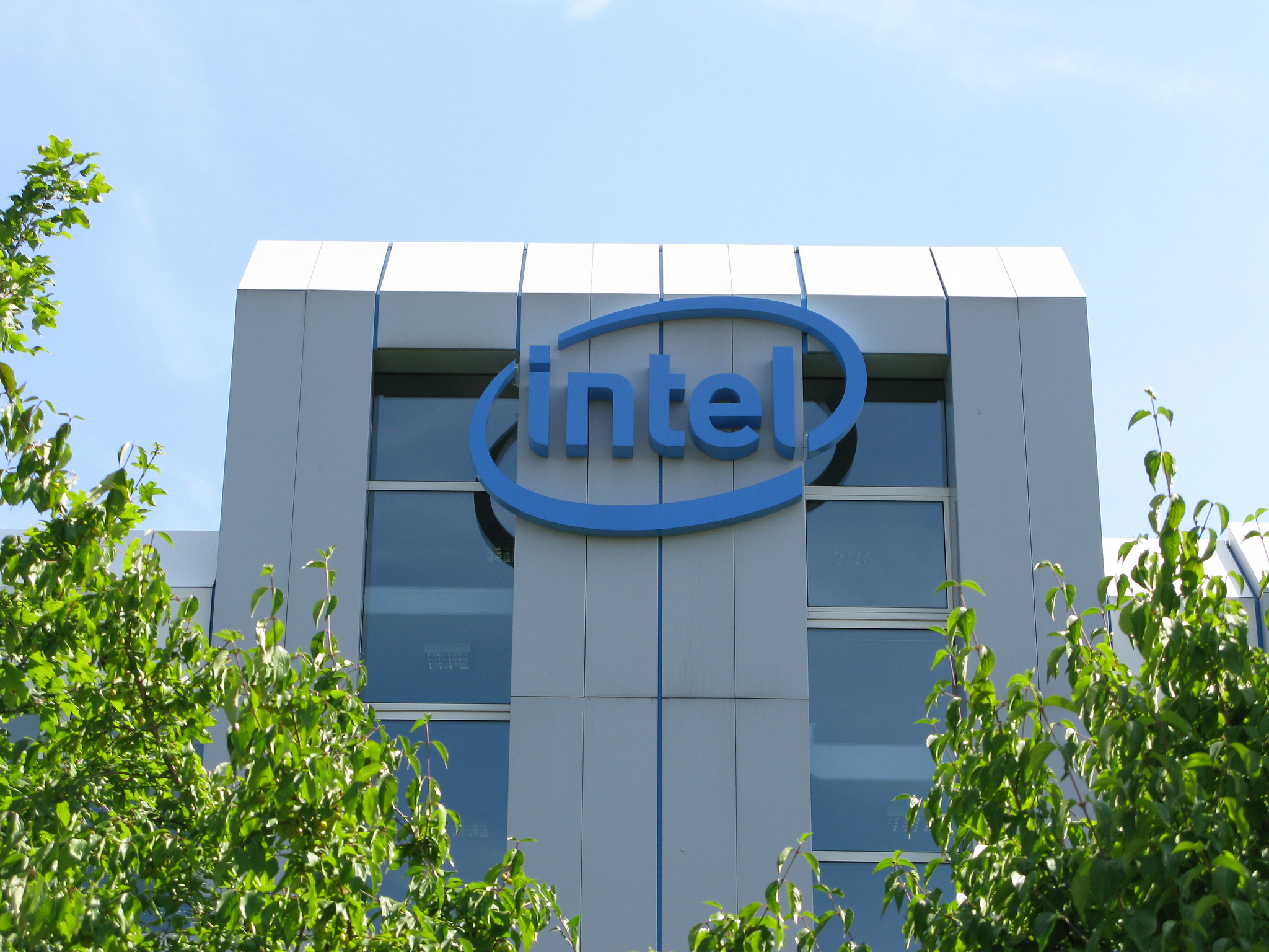Intel prodaje većinski udio u Alteri za 4,46 milijardi dolara radi finansiranja oporavka