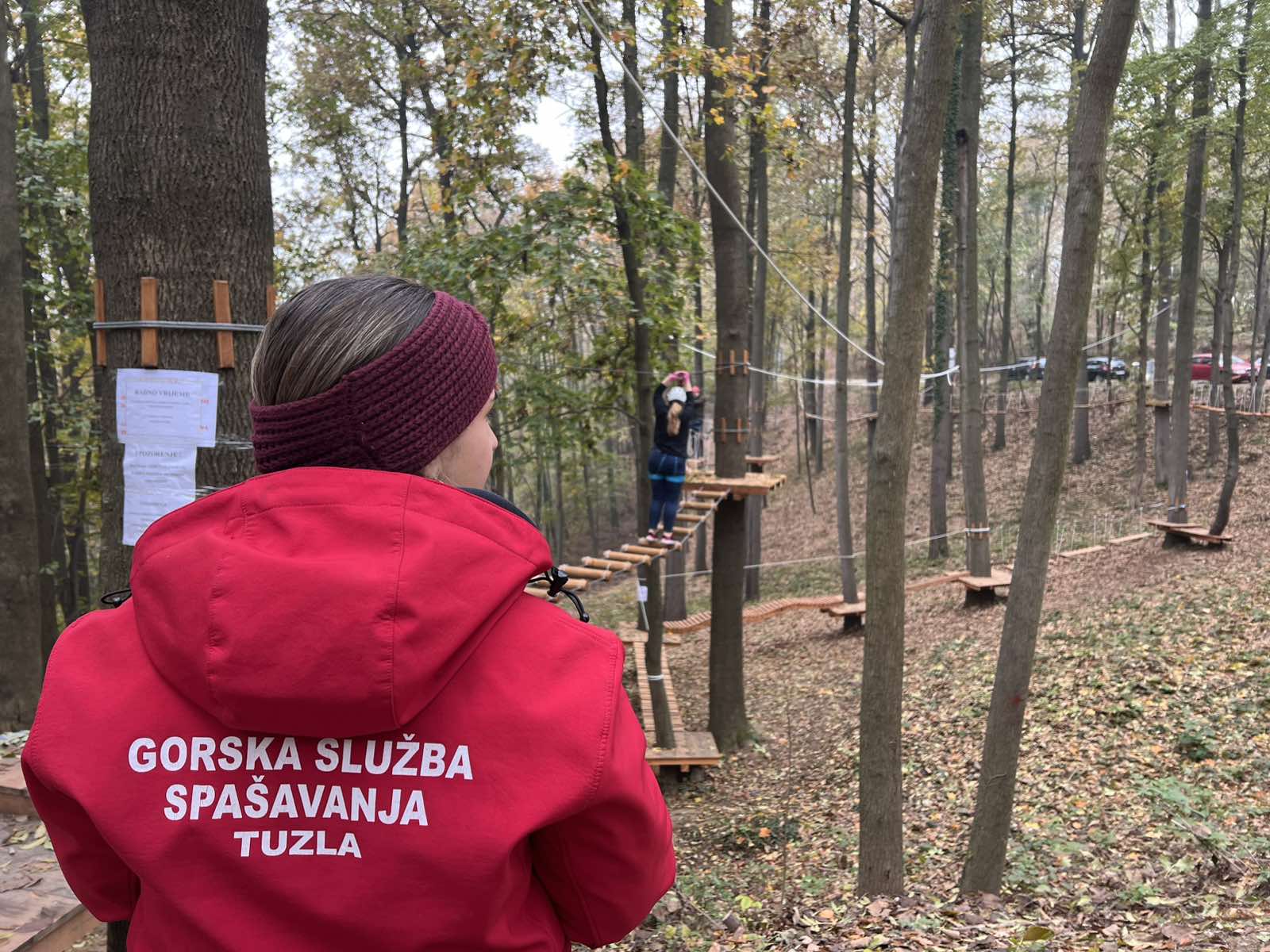 Brza reakcija spasilaca: Povrijeđena planinarka uspješno zbrinuta na Konjuhu