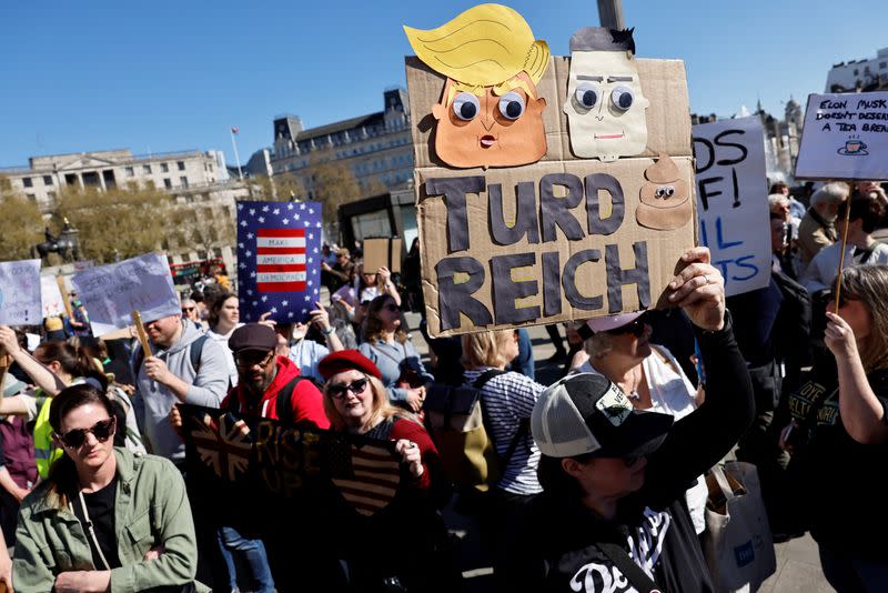 Protesti protiv Trumpa u Washingtonu i drugim američkim gradovima