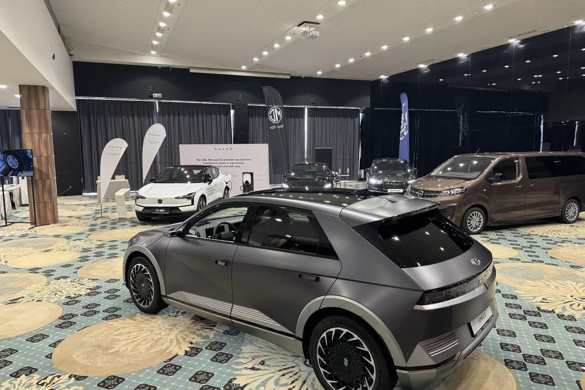 Električna i hibridna vozila u fokusu: Sarajevo domaćin sajma EV WEEK 2025