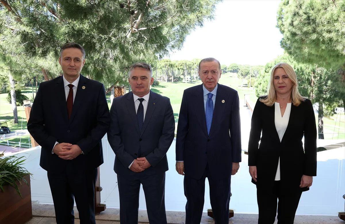 Erdogan poručio Predsjedništvu BiH: Turska čvrsto uz ustavni poredak i suverenitet BiH