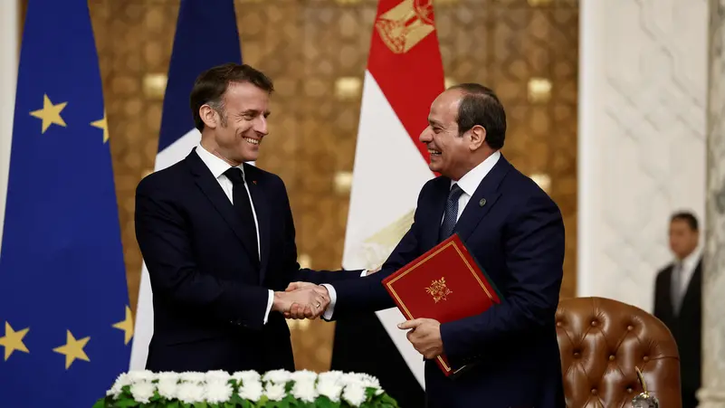 Sisi i Macron u Kairu