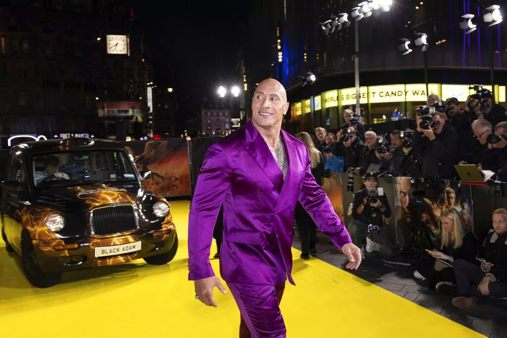 Neviđeno izdanje Dwaynea Johnsona u traileru za biografsku MMA dramu