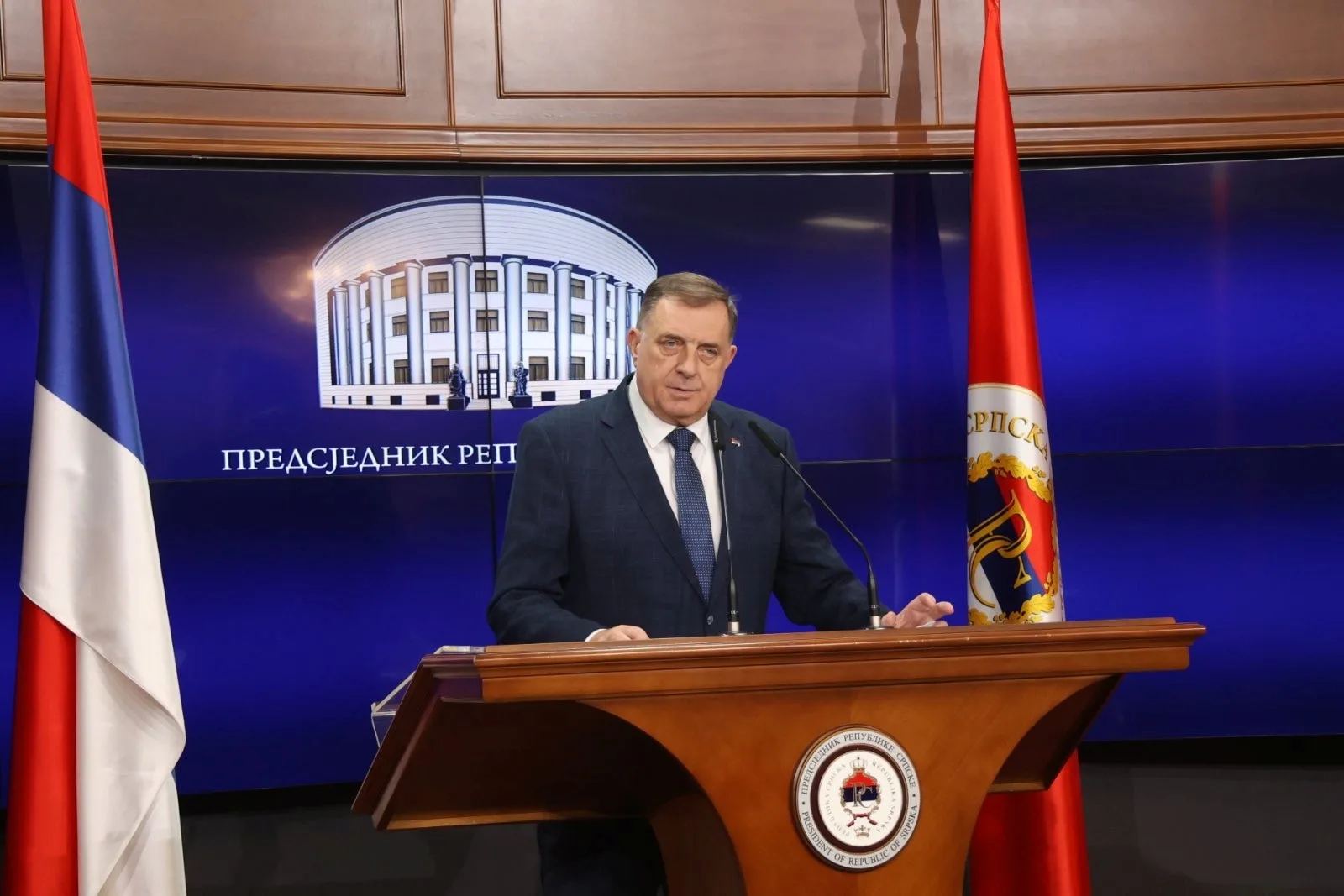 Dodik: Viaduct je prevara vijeka, Schmidt ruši Bosnu i Hercegovinu