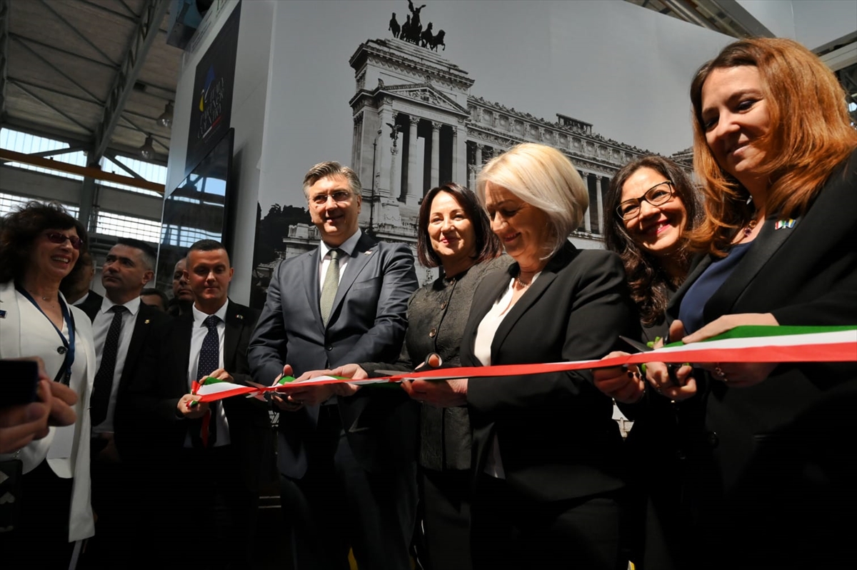 Otvoren Sajam privrede u Mostaru: Kordić poslao pozitivne, a Plenković političke poruke Otvoren Sajam privrede u Mostaru: Kordić poslao pozitivne, a Plenković političke poruke