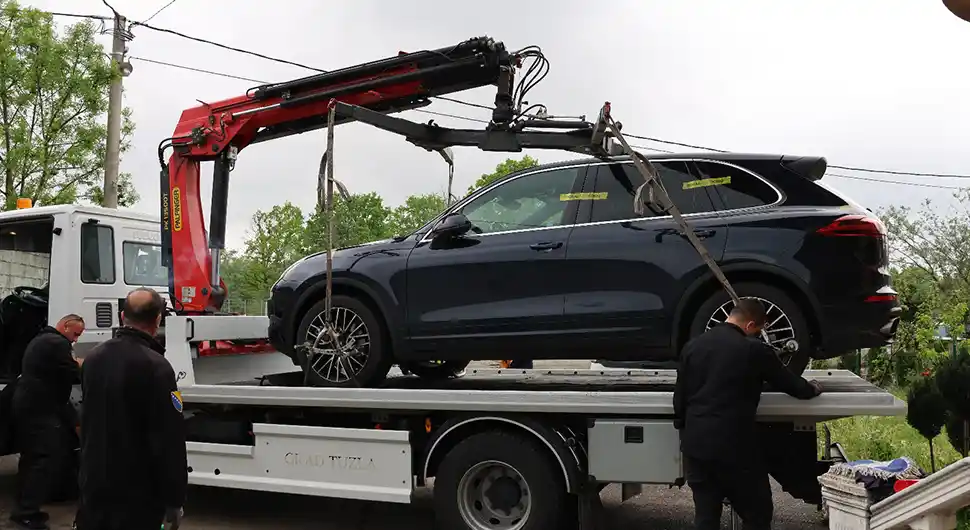 Nadriljekar iz Lukavca prevario ljude za 50.000 evra