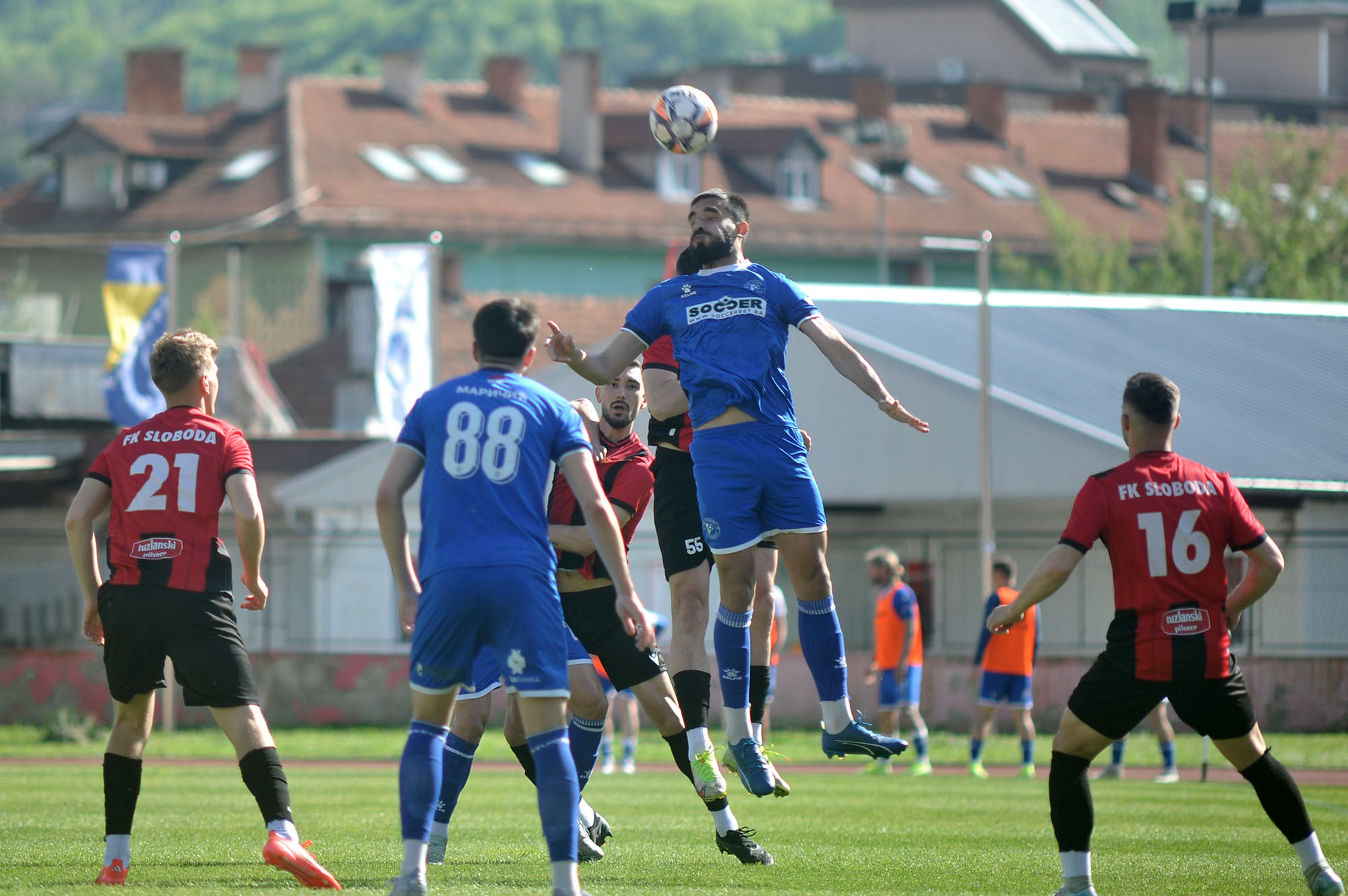 Radnik preokretima srušio Slobodu u Tuzli Radnik preokretima srušio Slobodu u Tuzli