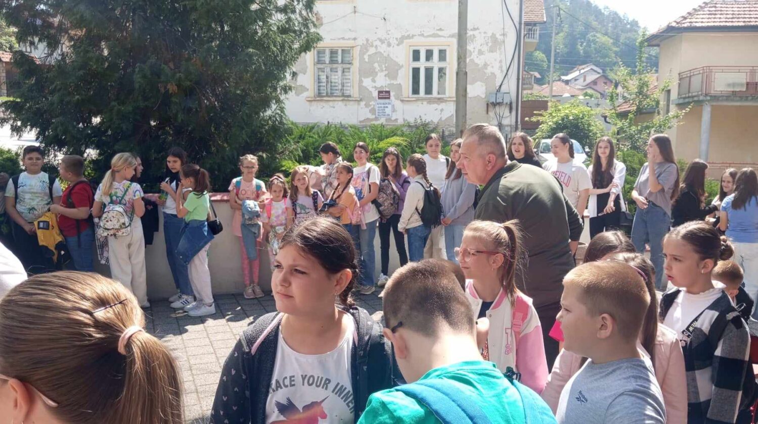 Festival dječijeg teatra u Gračanici okupio male glumce iz cijele BiH