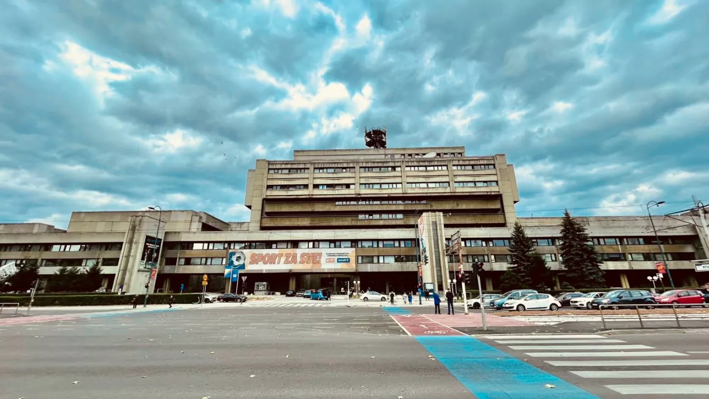 BHRT u teškoj dubiozi, traži pomoć od RAK-a ili Centralne banke