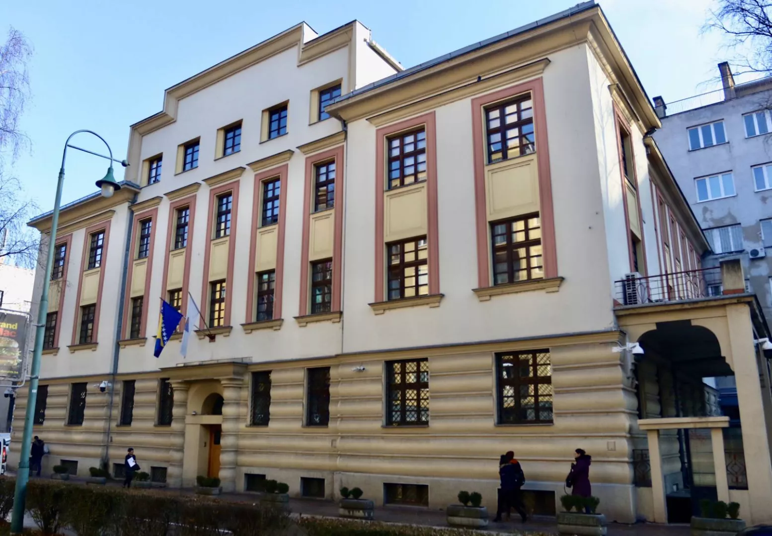 Tužilaštvo KS predložilo pritvor za četiri osobe osumnjičene za pokušaj iznude