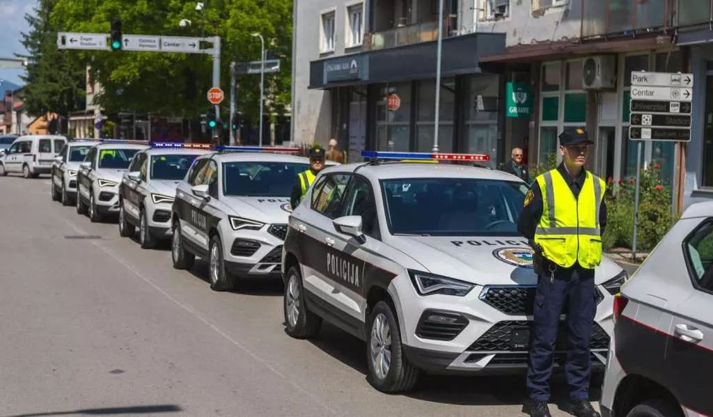 EU donirala SUV vozila policiji USK-a