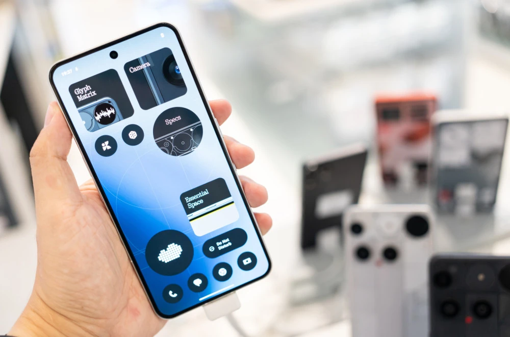 Skandal: Nothing uhvaćen u laži oko fotografija s novog telefona, uslijedilo izvinjenje!