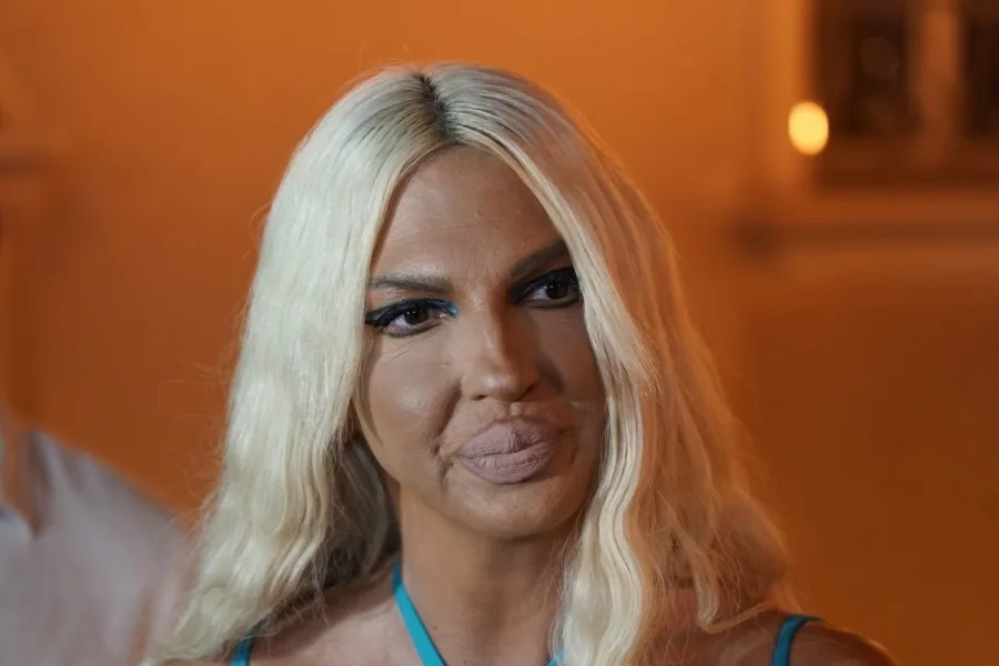 Jelena Karleuša najavila obračun: Javite mi imena svih, osim Jale Brata, s njim neću obrisati pod sada zbog Bube…