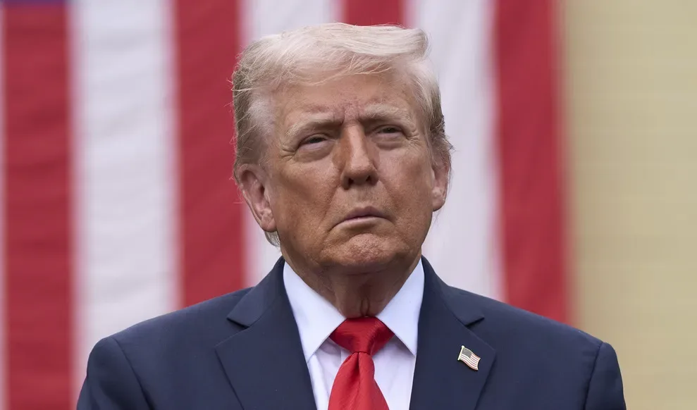 Trump najavio mirovne pregovore za Ukrajinu i mogući sastanak sa Putinom i Zelenskim